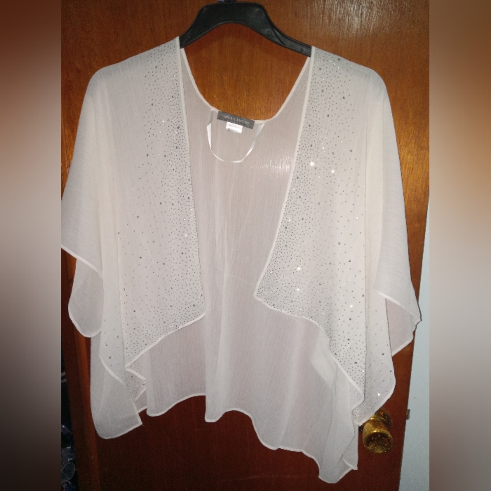 Vince Camuto Kimono With Sliver Shimmer Up to XL.